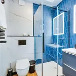 Black & Blue By Oneapartments 公寓