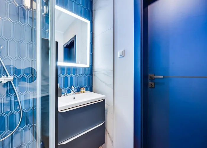 Black & Blue By Oneapartments Appartamento Sopot